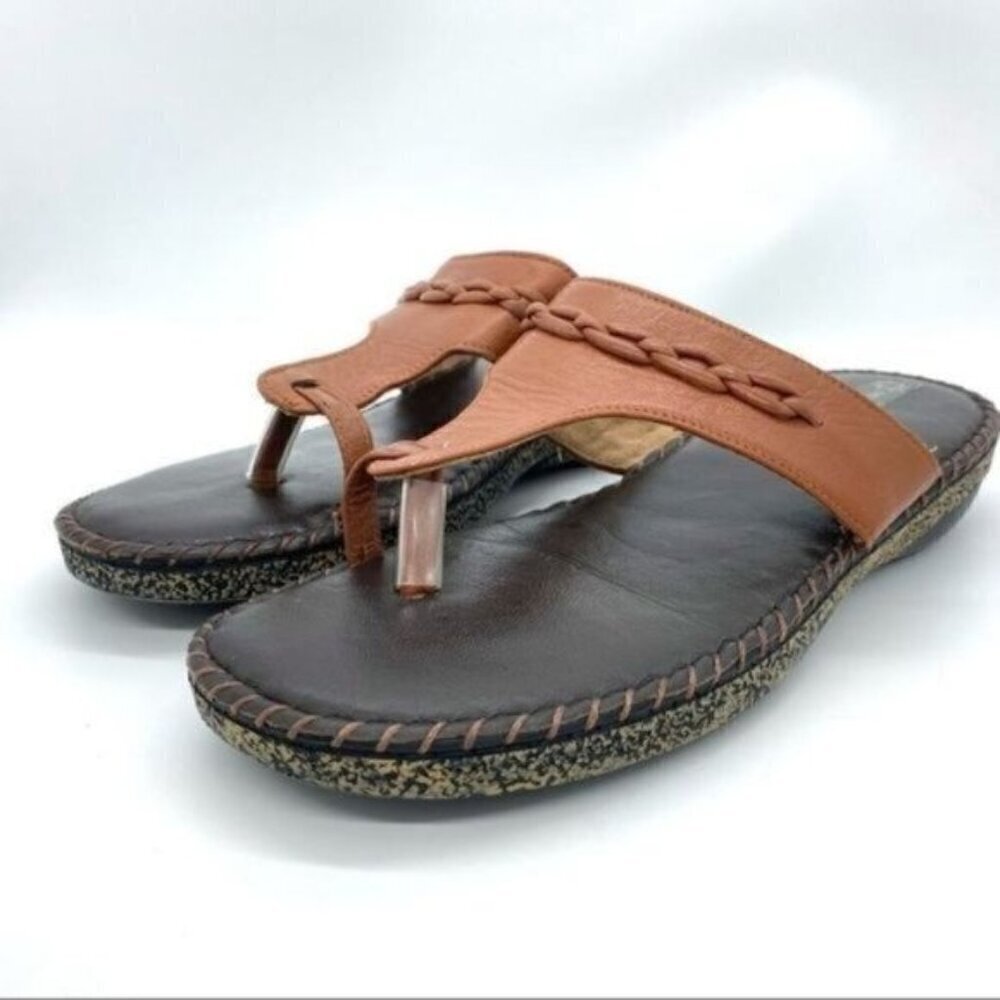 Mildred Women’s Padded Thong Sandals - Picture 11 of 16
